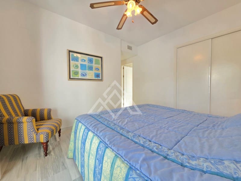 3 sovrum Takvåning till salu i Benahavis med pool garage - 535 000 € (Ref: 9822813)