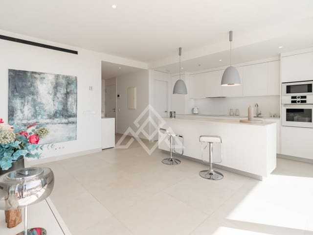 2 soverom Leilighet til salgs i El Higuerón, Fuengirola med svømmebasseng garasje - € 745 000 (Ref: 9829020)
