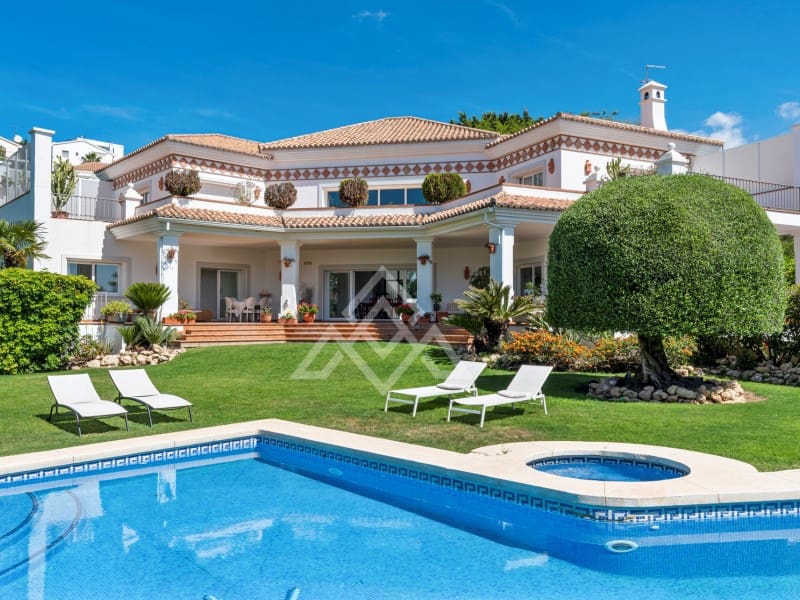 6 Zimmer Villa zu verkaufen in Benahavis - 2.690.000 € (Ref: 9839526)