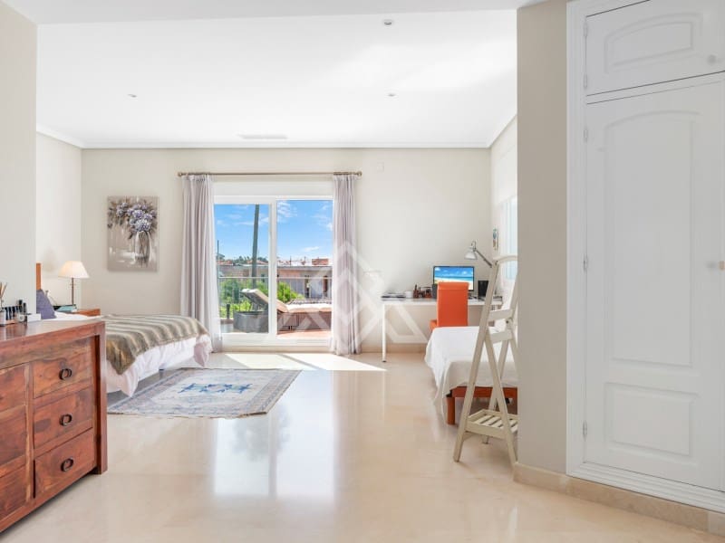 6 Zimmer Villa zu verkaufen in Benahavis - 2.690.000 € (Ref: 9839526)