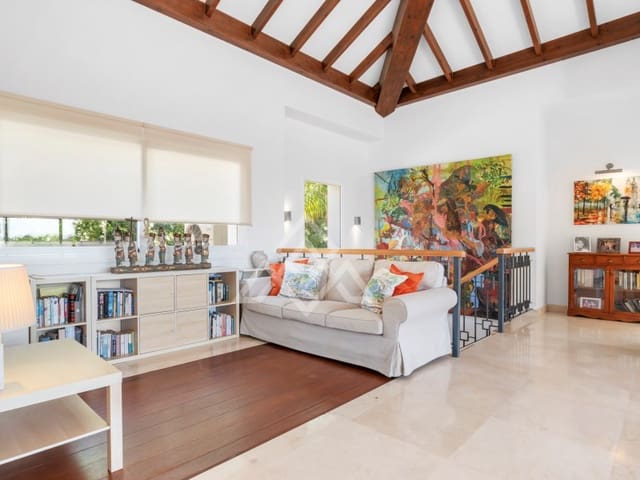 6 Zimmer Villa zu verkaufen in El Paraíso, Benahavís - 2.690.000 € (Ref: 9839526)