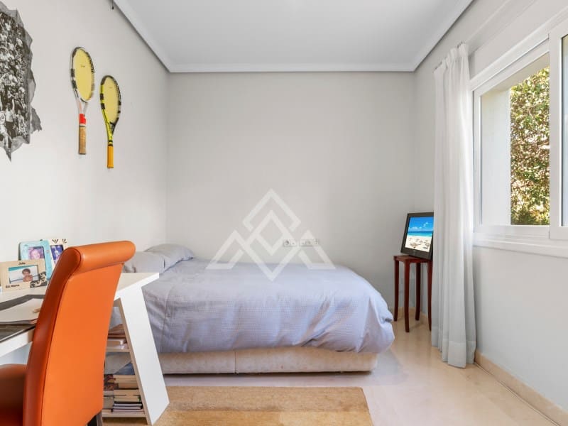 6 Zimmer Villa zu verkaufen in Benahavis - 2.690.000 € (Ref: 9839526)