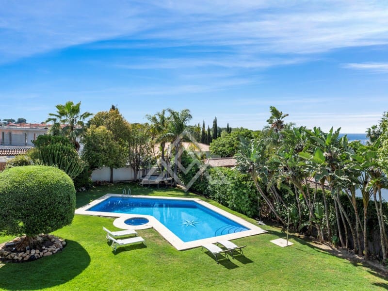 6 Zimmer Villa zu verkaufen in Benahavis - 2.690.000 € (Ref: 9839526)