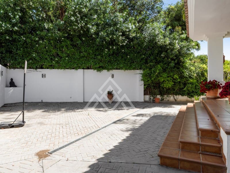6 Zimmer Villa zu verkaufen in Benahavis - 2.690.000 € (Ref: 9839526)