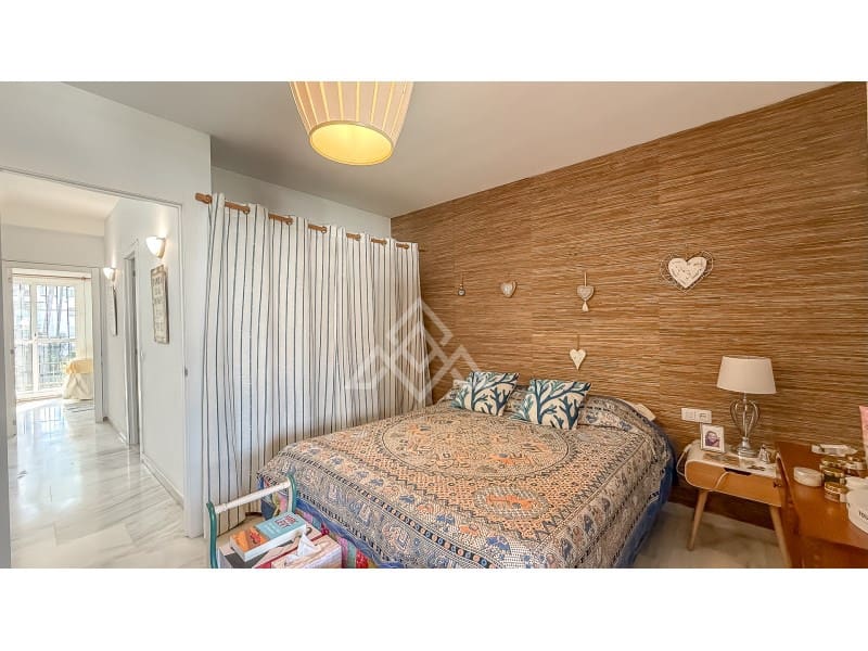 3 soverom Hus til salgs i New Golden Mile med svømmebasseng garasje - € 499 000 (Ref: 9849638)
