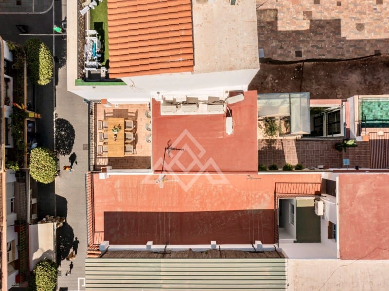 3 bedroom Townhouse for sale in San Pedro de Alcantara with pool - € 875,000 (Ref: 9866932)
