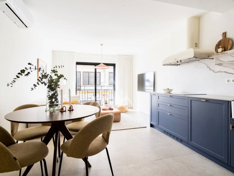 3 bedroom Townhouse for sale in San Pedro de Alcantara with pool - € 875,000 (Ref: 9866932)