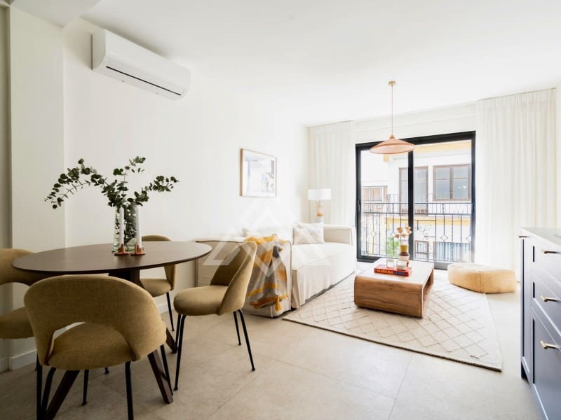 3 bedroom Townhouse for sale in San Pedro de Alcantara with pool - € 875,000 (Ref: 9866932)