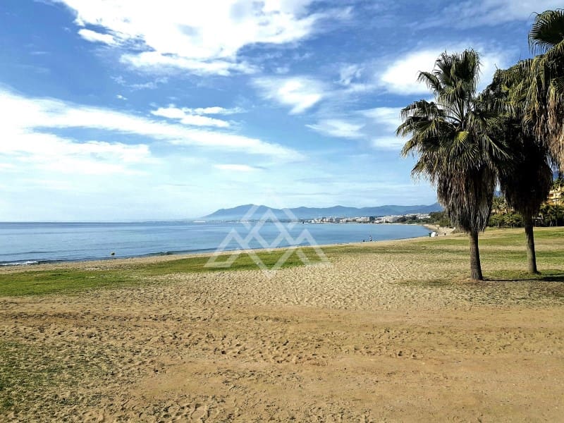 3 chambre Villa/Maison à vendre à Marbella avec garage - 2 200 000 € (Ref: 9881808)