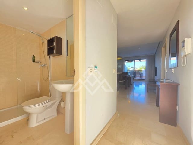 2 soverom Leilighet til salgs i Estepona med svømmebasseng garasje - € 150 000 (Ref: 9881809)