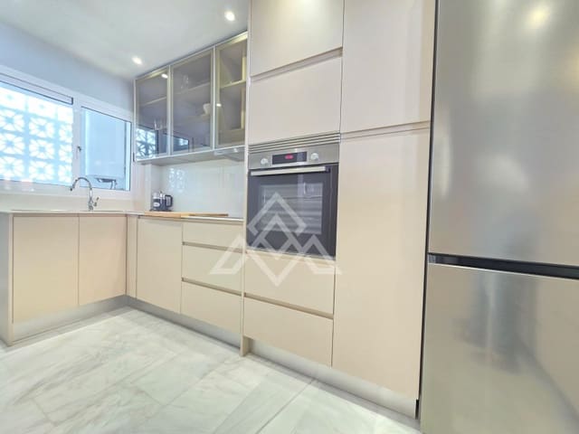 3 slaapkamer Huis te koop in Costalita, Estepona met garage - € 1.100.000 (Ref: 9881810)