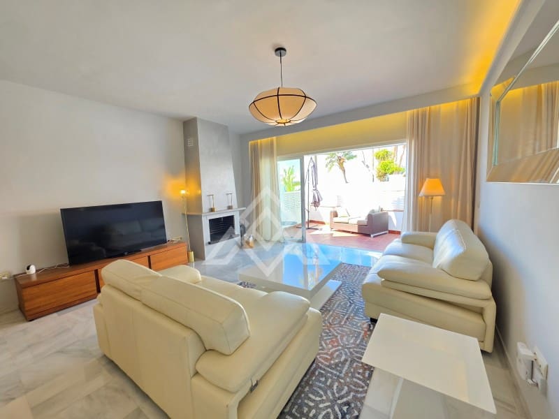 3 bedroom Townhouse for sale in Costalita with garage - € 1,100,000 (Ref: 9881810)