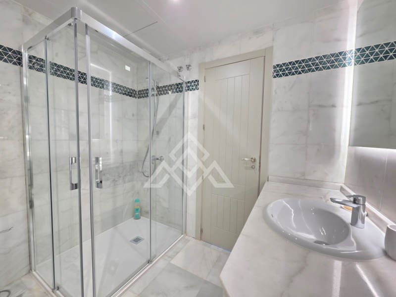 3 bedroom Townhouse for sale in Costalita with garage - € 1,100,000 (Ref: 9881810)