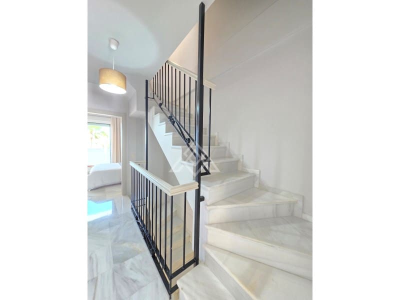 3 bedroom Townhouse for sale in Costalita with garage - € 1,100,000 (Ref: 9881810)