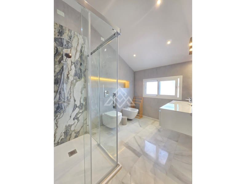 3 bedroom Townhouse for sale in Costalita with garage - € 1,100,000 (Ref: 9881810)