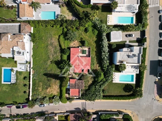 3 slaapkamer Villa te koop in Paraiso - Barronal, Estepona - € 895.000 (Ref: 9913052)