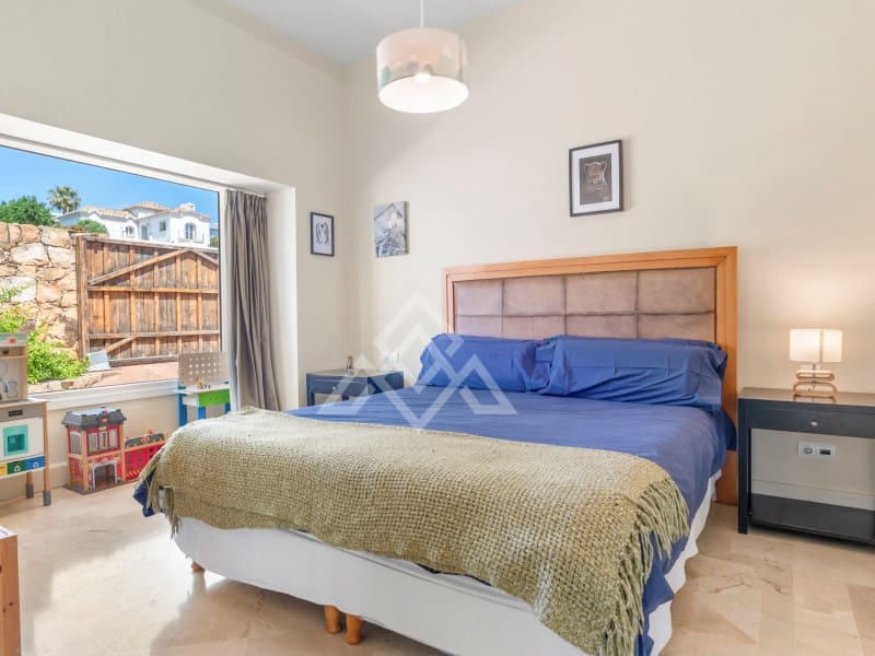 4 soverom Villa til salgs i Manilva med svømmebasseng garasje - € 1 499 000 (Ref: 9927287)