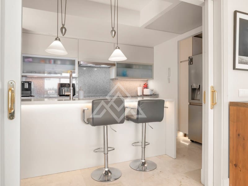 4 soverom Villa til salgs i Manilva med svømmebasseng garasje - € 1 499 000 (Ref: 9927287)
