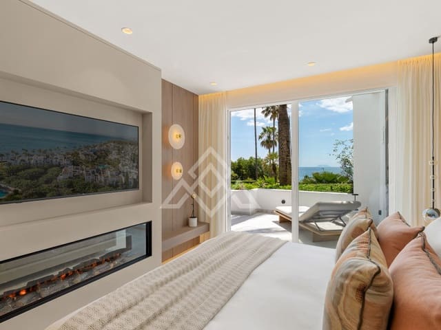 3 slaapkamer Appartement te koop in Punta Plata, Estepona met zwembad garage - € 2.995.000 (Ref: 9934130)