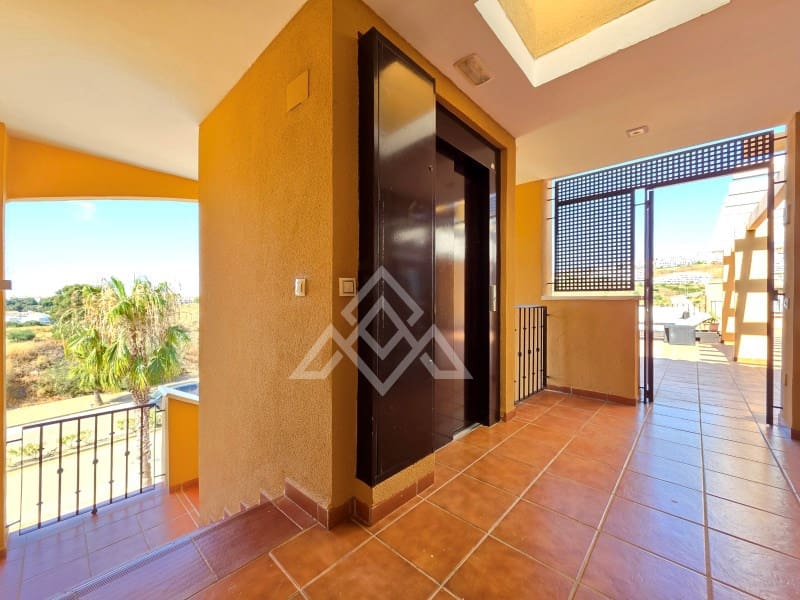 2 sovrum Takvåning till salu i Mijas med garage - 450 000 € (Ref: 9952573)