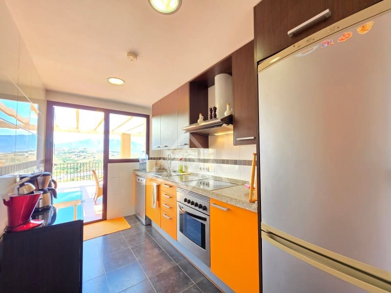 2 sovrum Takvåning till salu i Mijas med garage - 450 000 € (Ref: 9952573)