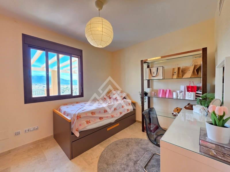 2 sovrum Takvåning till salu i Mijas med garage - 450 000 € (Ref: 9952573)