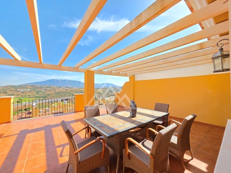 2 sovrum Takvåning till salu i Mijas med garage - 450 000 € (Ref: 9952573)