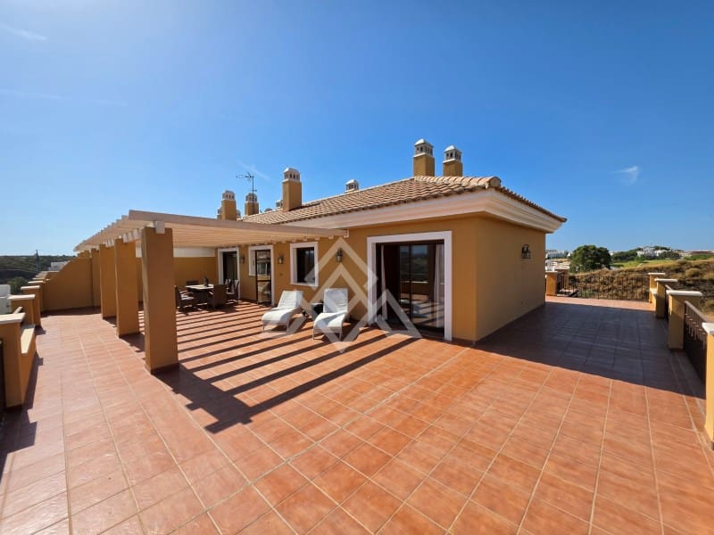 2 sovrum Takvåning till salu i Mijas med garage - 450 000 € (Ref: 9952573)