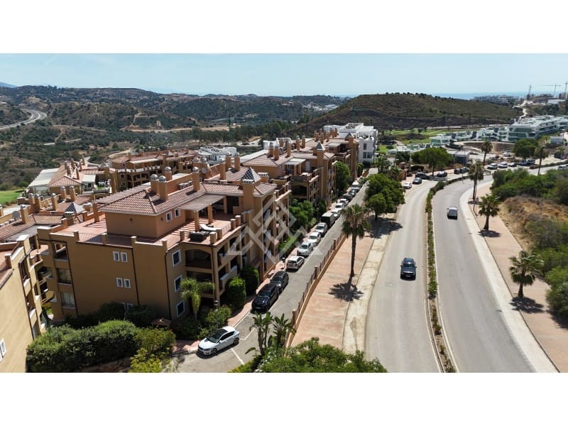 2 sovrum Takvåning till salu i Mijas med garage - 450 000 € (Ref: 9952573)