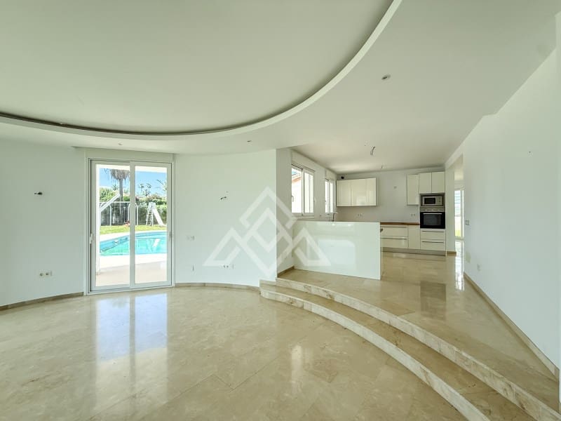 4 soverom Villa til salgs i New Golden Mile - € 3 200 000 (Ref: 9954187)