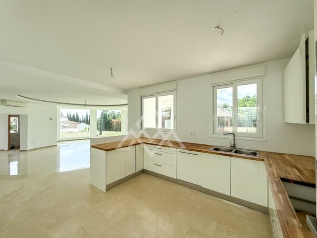 4 soverom Villa til salgs i Benamara - Atalaya, Estepona - € 3 200 000 (Ref: 9954187)