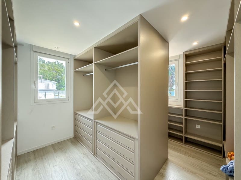 4 soverom Villa til salgs i New Golden Mile - € 3 200 000 (Ref: 9954187)