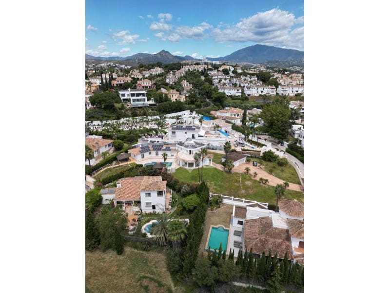 Chalet de 4 habitaciones en New Golden Mile en venta con garaje - 2.950.000 € (Ref: 9954187)