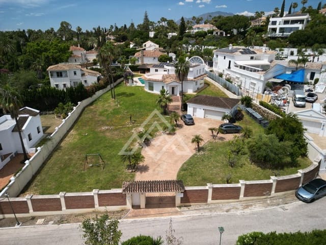 4 soverom Villa til salgs i Benamara - Atalaya, Estepona med garasje - € 2 950 000 (Ref: 9954187)