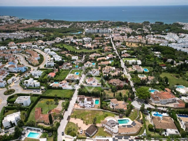 4 soverom Villa til salgs i Benamara - Atalaya, Estepona med garasje - € 2 950 000 (Ref: 9954187)