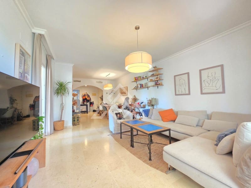 3 chambre Appartement à vendre à Marbella avec garage - 450 000 € (Ref: 9957922)