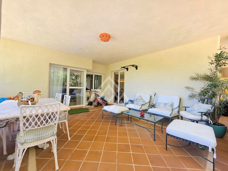 3 chambre Appartement à vendre à Marbella avec garage - 450 000 € (Ref: 9957922)