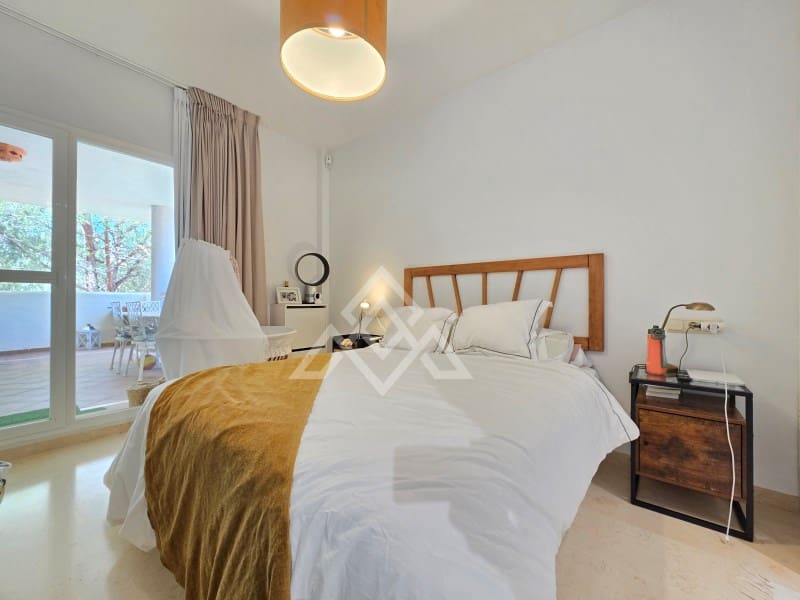 3 chambre Appartement à vendre à Marbella avec garage - 450 000 € (Ref: 9957922)
