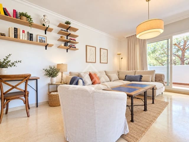 3 soverom Leilighet til salgs i Elviria - Cabopino, Marbella med garasje - € 435 000 (Ref: 9957922)