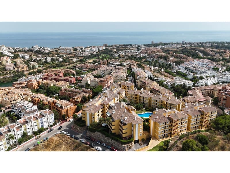 Apartamento de 2 habitaciones en Riviera del Sol en venta con garaje - 320.000 € (Ref: 9973259)