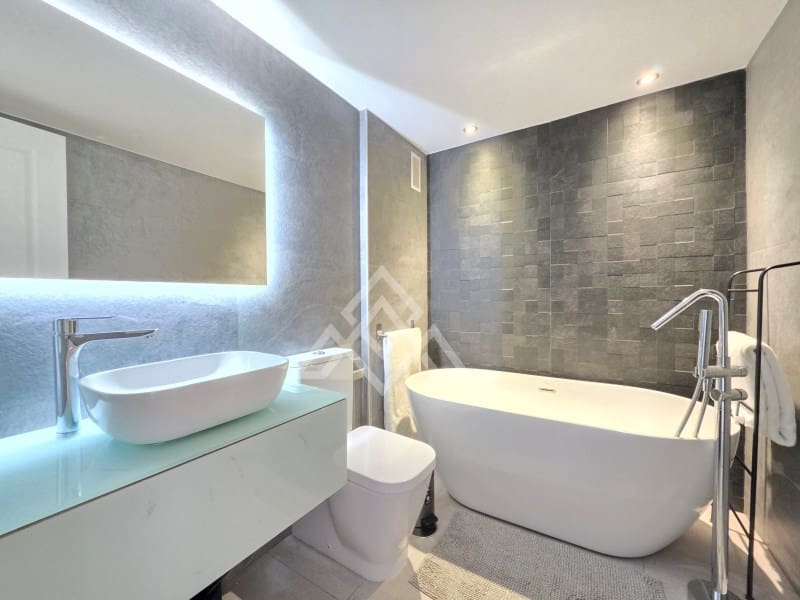 Apartamento de 2 habitaciones en Riviera del Sol en venta con garaje - 320.000 € (Ref: 9973259)