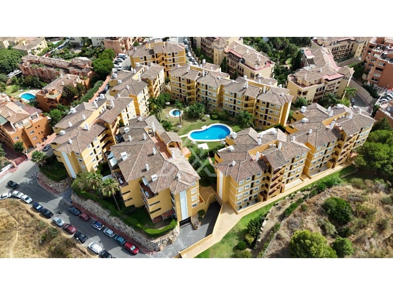 Apartamento de 2 habitaciones en Riviera del Sol en venta con garaje - 320.000 € (Ref: 9973259)