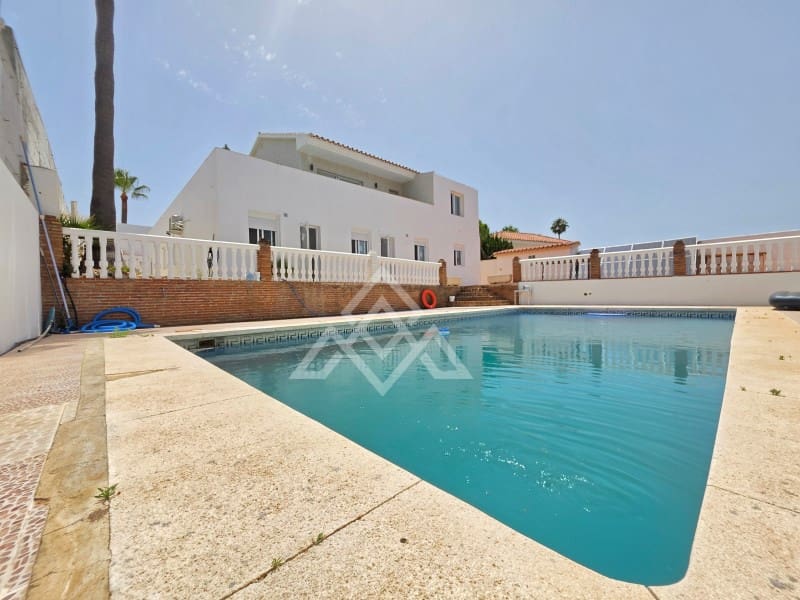 7 bedroom Villa for sale in Riviera del Sol with pool garage - € 1,550,000 (Ref: 9973260)