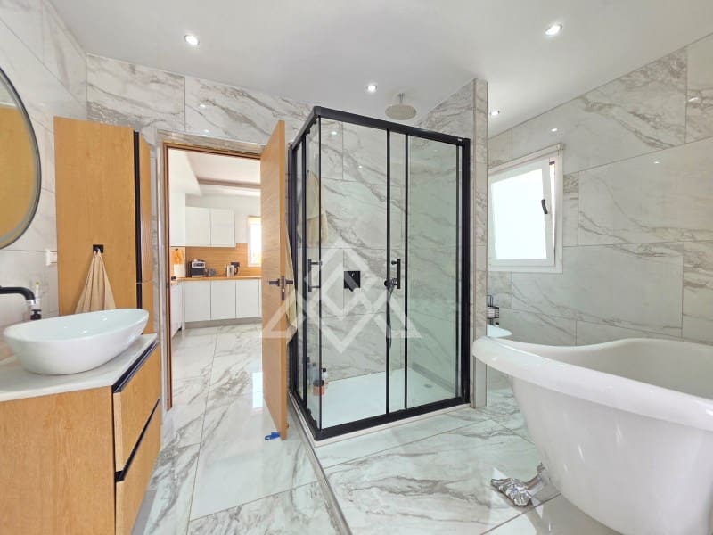 7 bedroom Villa for sale in Riviera del Sol with pool garage - € 1,550,000 (Ref: 9973260)