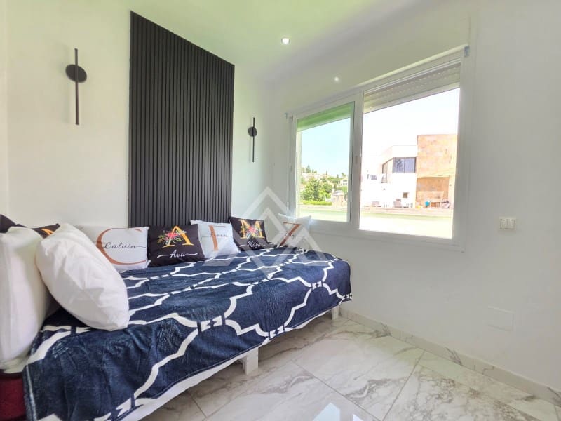 7 bedroom Villa for sale in Riviera del Sol with pool garage - € 1,550,000 (Ref: 9973260)