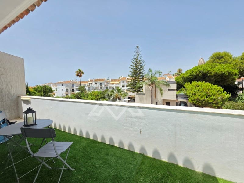 7 bedroom Villa for sale in Riviera del Sol with pool garage - € 1,550,000 (Ref: 9973260)