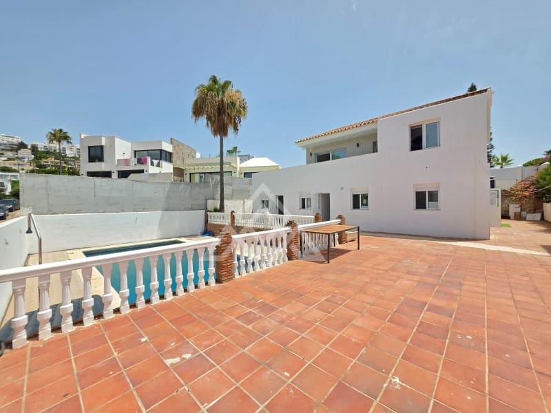 7 bedroom Villa for sale in Riviera del Sol with pool garage - € 1,550,000 (Ref: 9973260)