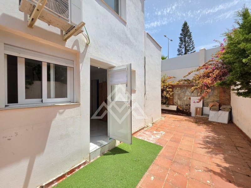 7 bedroom Villa for sale in Riviera del Sol with pool garage - € 1,550,000 (Ref: 9973260)