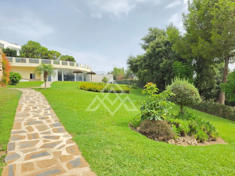 3 soverom Leilighet til salgs i Benahavis med garasje - € 529 000 (Ref: 9975265)