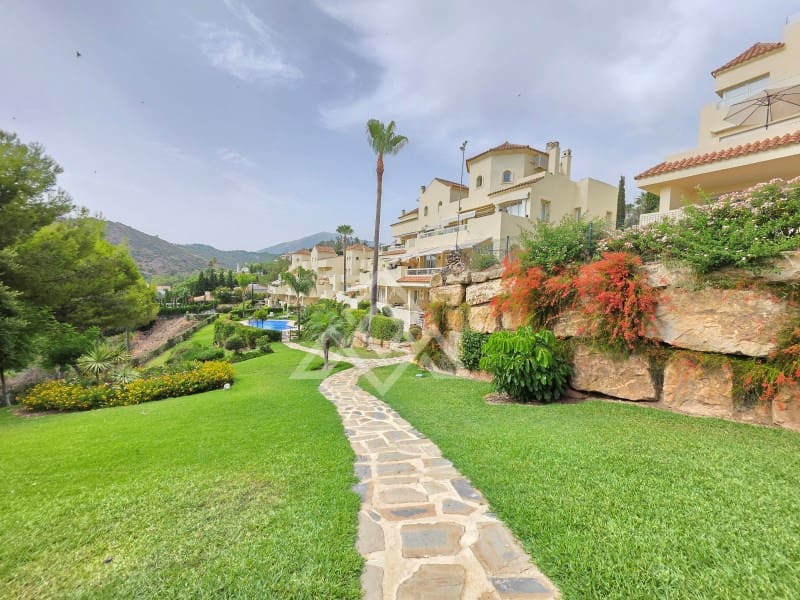 3 soverom Leilighet til salgs i Benahavis med garasje - € 529 000 (Ref: 9975265)